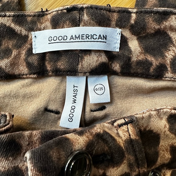 Good American Leopard Good Waist Jeans 0/25 - Picture 3 of 4
